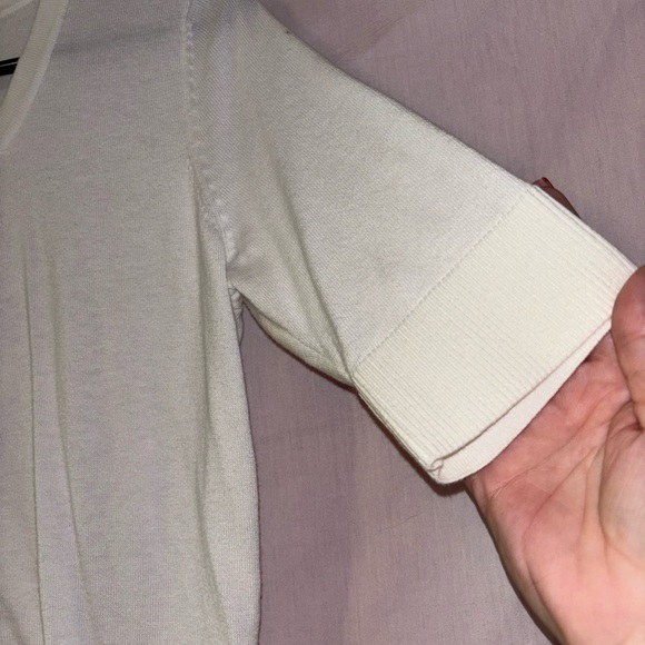 Merona Women's White Button Down Shirt - Picture 4 of 8